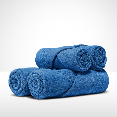 Ręczniki 50x100 w kolorze niebieskim w kompozycji