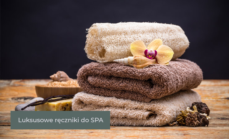 Luksusowe ręczniki do spa w kompozycji