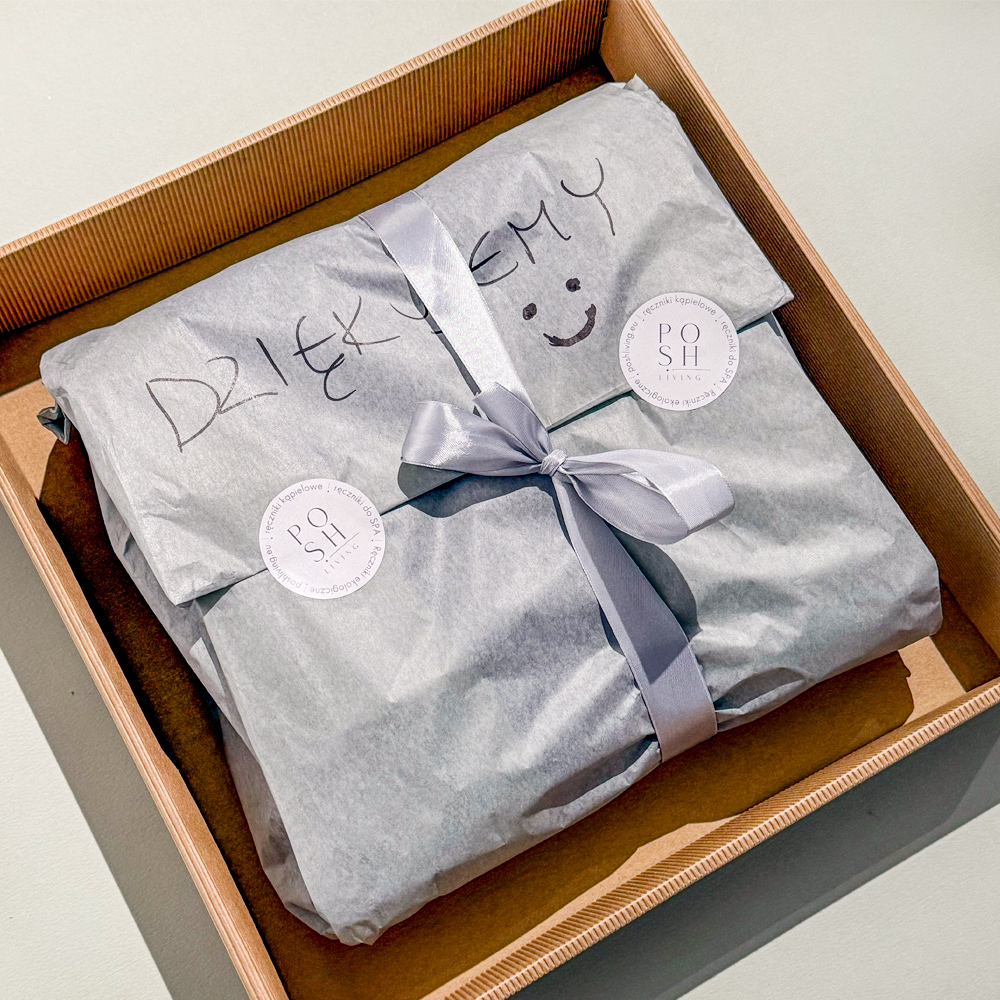 forum-kawowy-70cm-140cm-zapakowane-na-prezent Ręcznik FORUM kawowy 70x140cm prezentowy