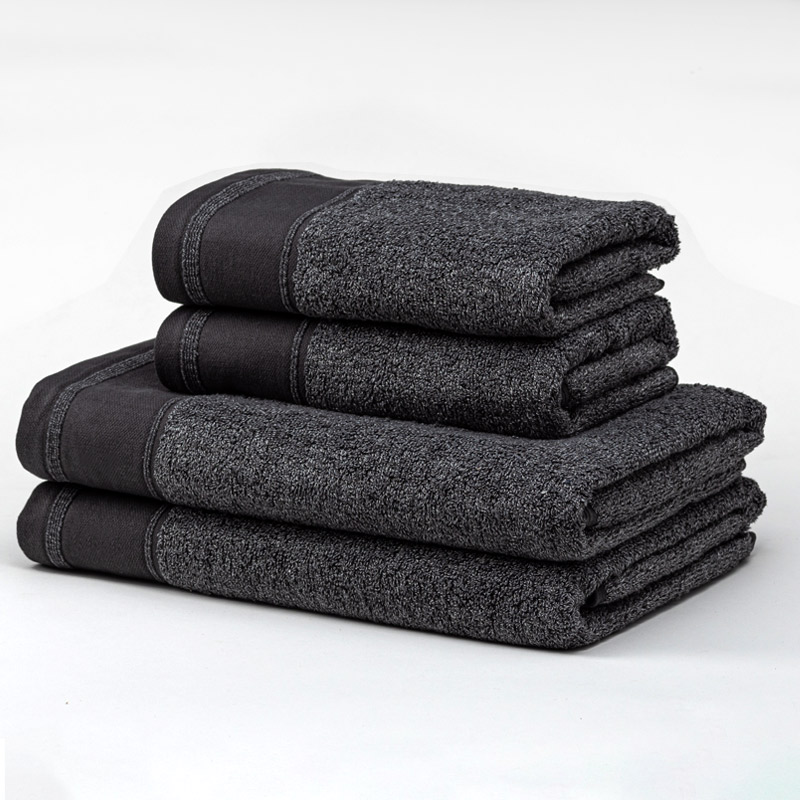 ekologiczny-recznik-z-recyklingu-gekon-granat-krolewski-ukos-kompozycja-4-szt Komplet ręczników z recyklingu GEKON w kolorze Popielaty Antracyt