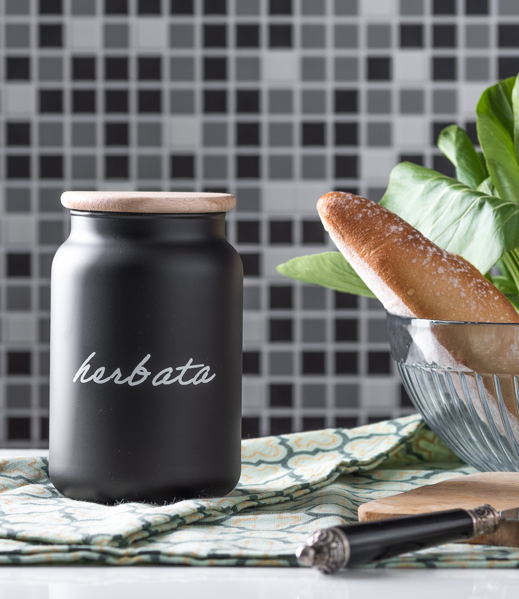 Czarny-pojemnik-dekoracyjny-na-herbate-1.jpg 0ca8183fb8f2b6bc79b9827d6ebf8292