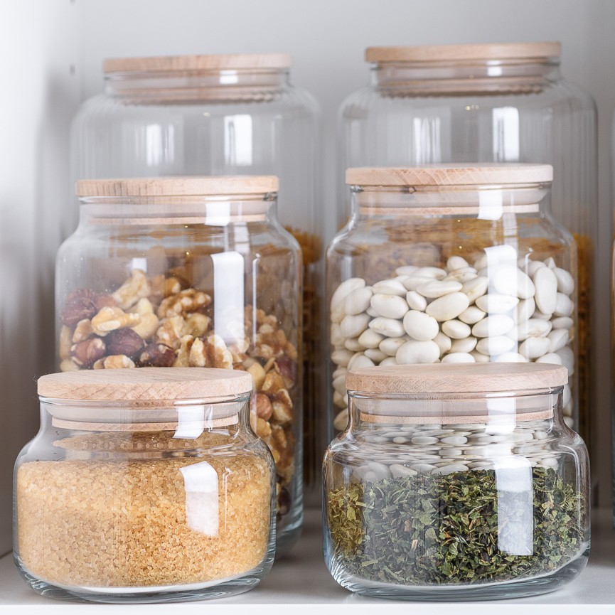 Przechow_kwadrat_-6-1-2.jpg 651d37a43ba2007042a1190e22aed7d6